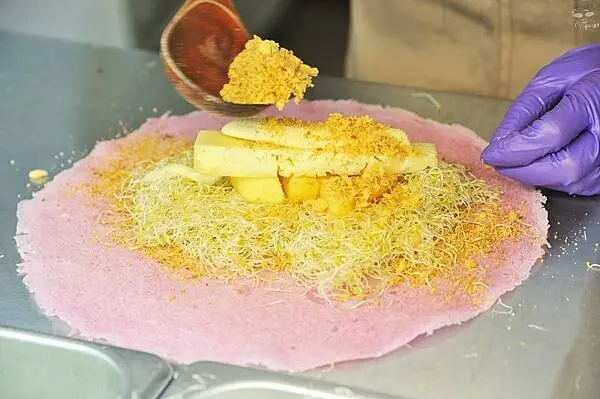 彰化輕食推薦，員濃豆漿 苜蓿芽卷，健康早餐的選擇，非基改黃豆