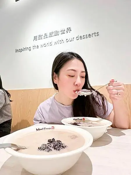 桃園美食│鮮芋仙桃園桃鶯店：冬季新品限定芋頭椰奶復興【超芋圓主義】巨無霸芋圓【浪漫紫芋】浪漫紫薯配料│歡迎參觀－鮮芋仙美術館