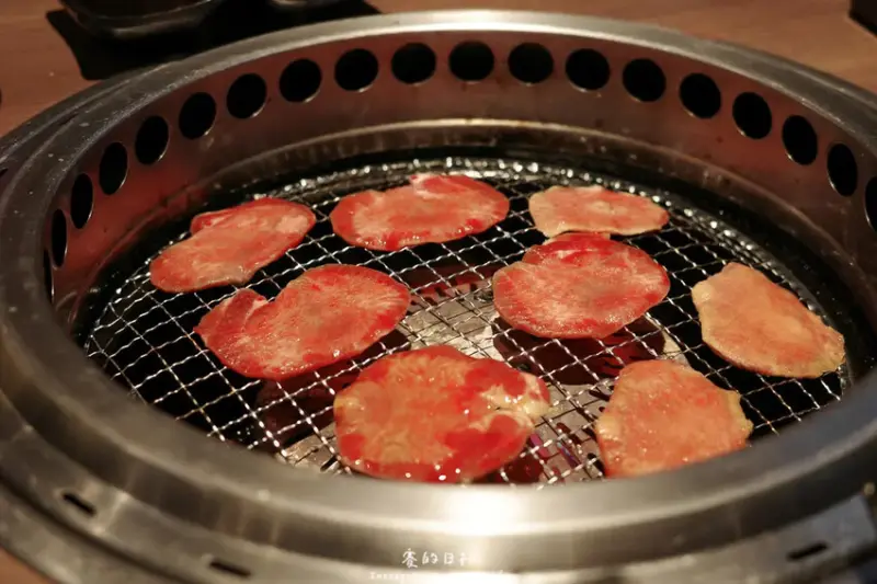 肉次方新店民權店全新開幕｜新北美食｜隆重推出、全台首發！獨家