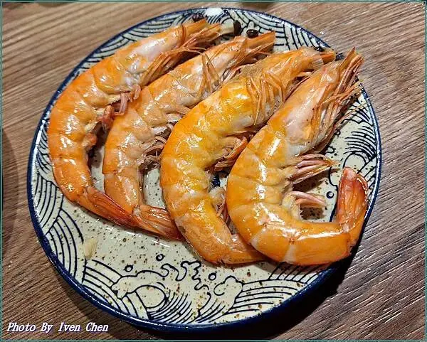 《新竹巨城美食推薦》現點現炒香濃石頭火鍋/年節聚餐宵夜/新竹