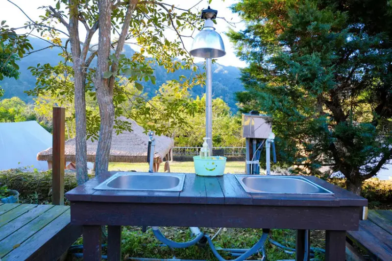 苗栗親子露營「一畝稻田露營區 」，免費搗麻糬、DIY棉花糖，