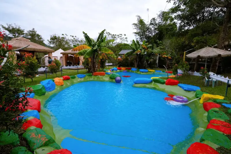 苗栗親子露營「一畝稻田露營區 」，免費搗麻糬、DIY棉花糖，