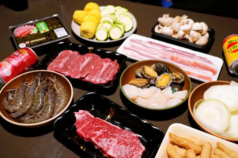 苗栗親子露營「一畝稻田露營區 」，免費搗麻糬、DIY棉花糖，