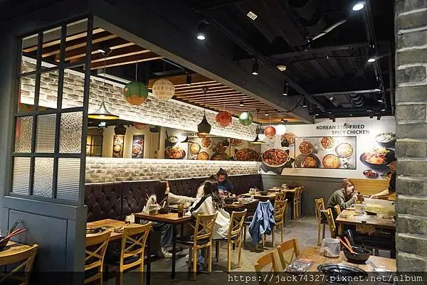 {台中美食}甩鍋雞볶찜韓式炒雞吃到飽-中友店，不分平假日只要