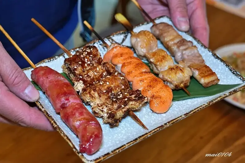 中壢居酒屋｜伙串滿酒場～喝啤酒聊天的好所在，連臭豆腐、炒飯、