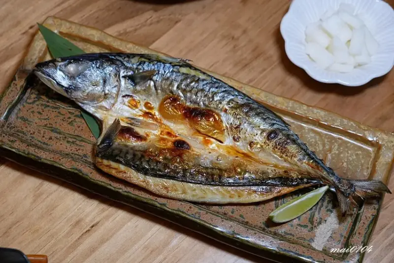 中壢居酒屋｜伙串滿酒場～喝啤酒聊天的好所在，連臭豆腐、炒飯、