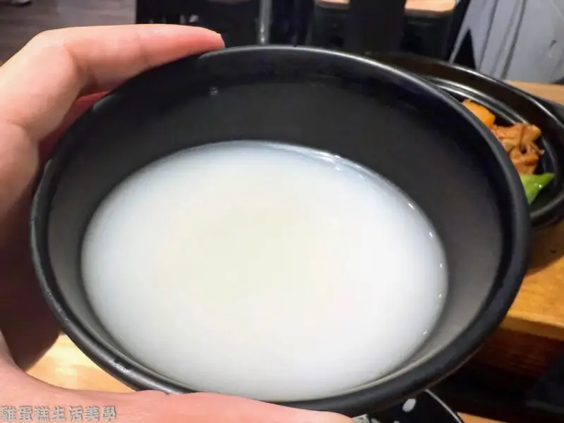 【新竹食記】極黃燜雞米飯(新竹長春店)