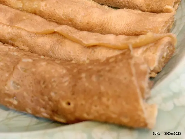 (高雄西子灣隧道口外美食日式古早味「蛋板捲」(Japanese egg roll ),