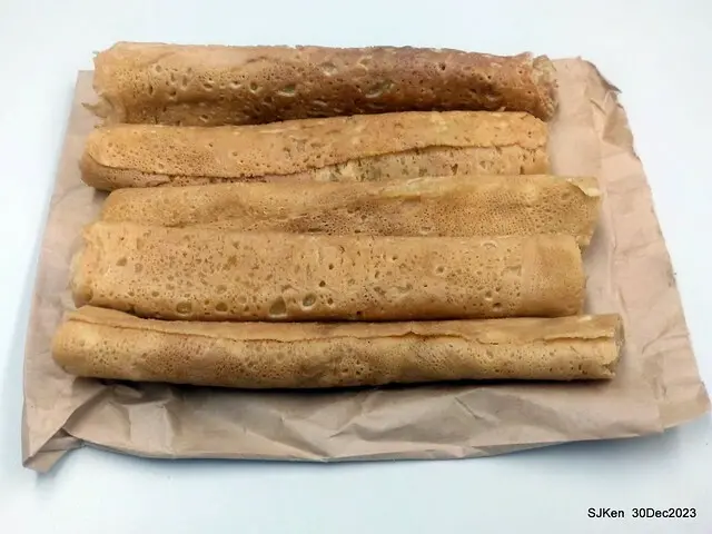 (高雄西子灣隧道口外美食日式古早味「蛋板捲」(Japanese egg roll ),