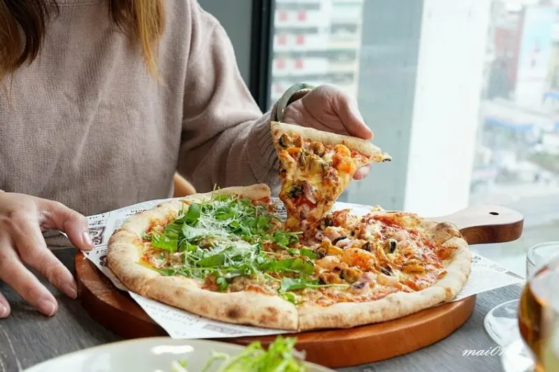 台北信義美食｜默爾pasta&pizza～歡慶統一時代店新開