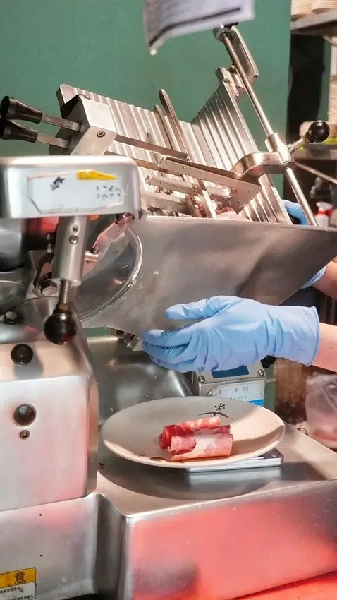 LINE_ALBUM_久桃石頭火鍋 二傻夫婦_250201_38.jpg