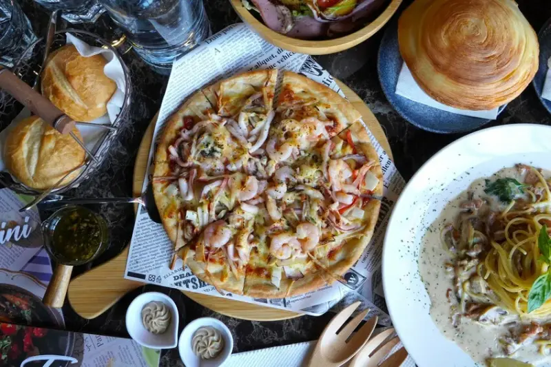 北屯全新義式餐廳打造浪漫用餐空間 開啟大坑區新美食熱點｜托斯