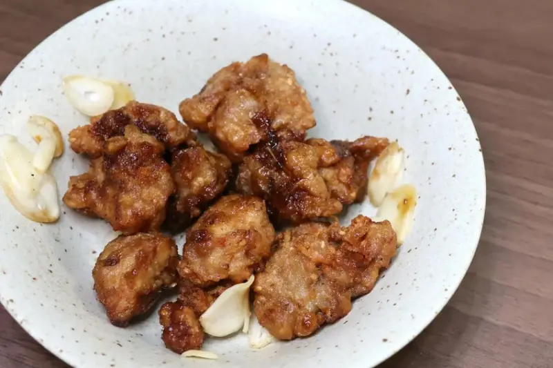 巷口炸雞台南府前店 (2).JPG