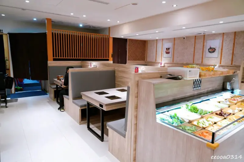 蘆洲火鍋自助吧吃到飽「火車讚養生石頭火鍋」，套餐389元起蔬