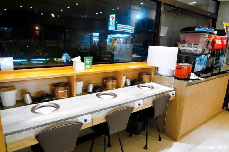 蘆洲火鍋自助吧吃到飽「火車讚養生石頭火鍋」，套餐389元起蔬