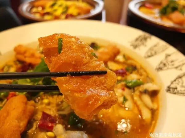 屏東餐廳推薦【錄鼎記老罈酸菜魚-屏東仁愛店】288元起酸菜魚