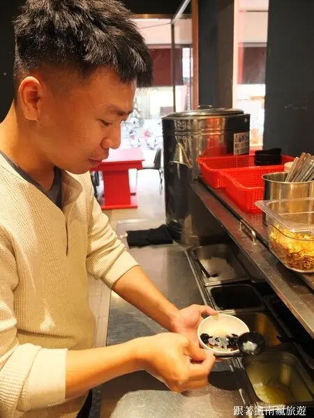 屏東餐廳推薦【錄鼎記老罈酸菜魚-屏東仁愛店】288元起酸菜魚