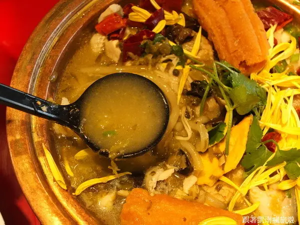 屏東餐廳推薦【錄鼎記老罈酸菜魚-屏東仁愛店】288元起酸菜魚