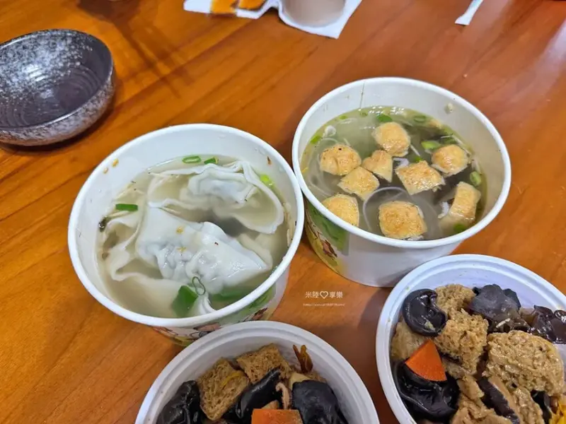 新竹-上海小楊生煎包✔吃過會愛上的生煎包✔小菜也很好吃