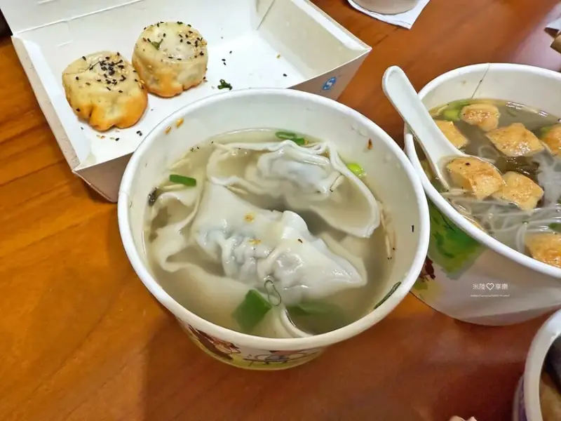 新竹-上海小楊生煎包✔吃過會愛上的生煎包✔小菜也很好吃