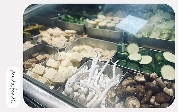 呷素西|淡水吃素好選擇，全素炸物、鍋燒麵呷還有古早味點心!