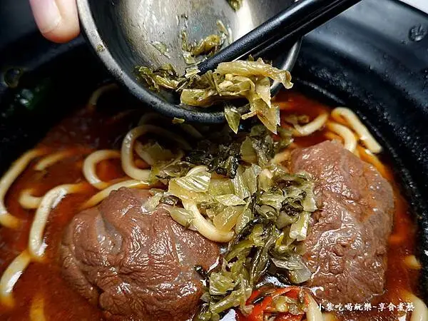 加酸菜-上佳原汁牛肉麵家和店.jpg