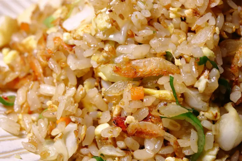 伙串滿酒場，中壢火車站旁串燒店，體驗道地串燒酒場文化，喝得痛