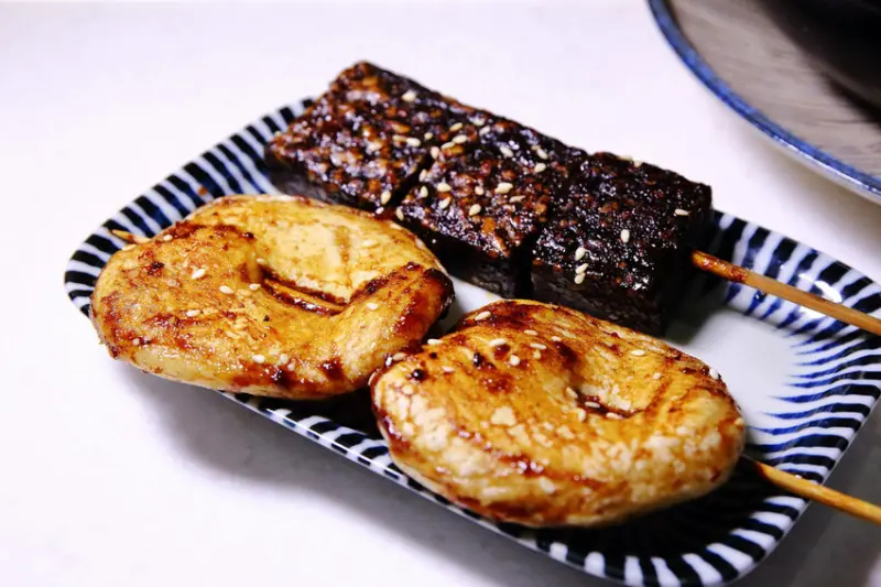 伙串滿酒場，中壢火車站旁串燒店，體驗道地串燒酒場文化，喝得痛