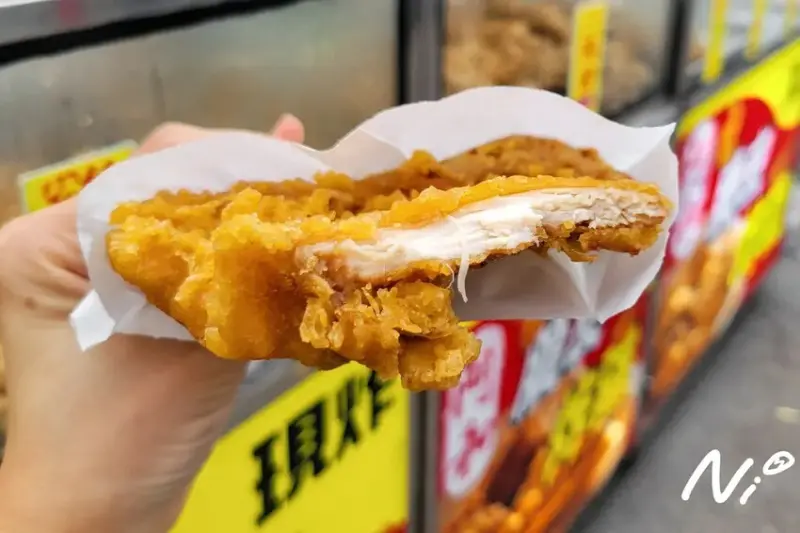 202502 嘉義太保 (八德宮夜市)阿和脆皮炸雞