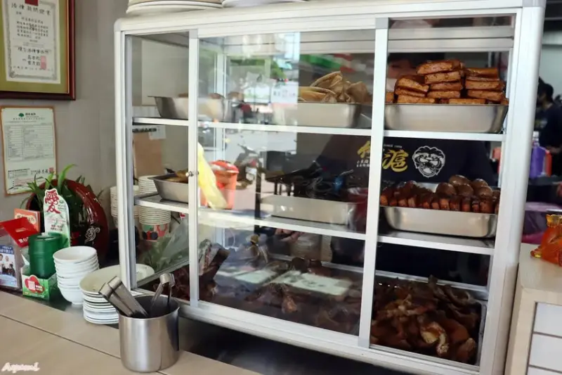 [台南美食推薦]60年傳承家鄉味竹滬麵店(小東路無名麵攤)/