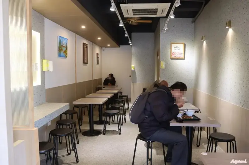 [台南美食推薦]60年傳承家鄉味竹滬麵店(小東路無名麵攤)/