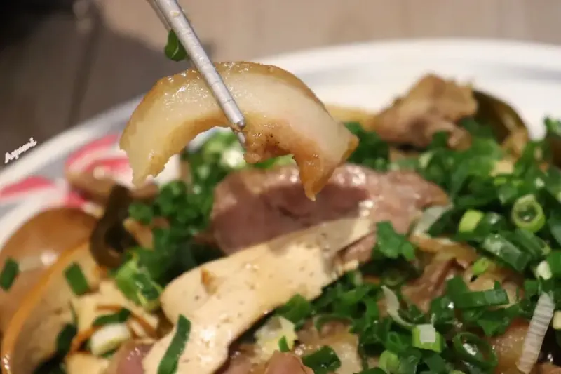 [台南美食推薦]60年傳承家鄉味竹滬麵店(小東路無名麵攤)/