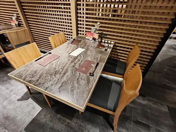 台北藝奇南京東路店~松江南京站1號出口~