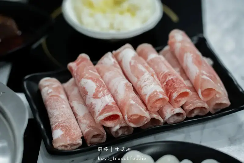 嘉義火鍋吃到飽_逸小鍋嘉義仁愛店，170元吃到飽，百元火鍋自