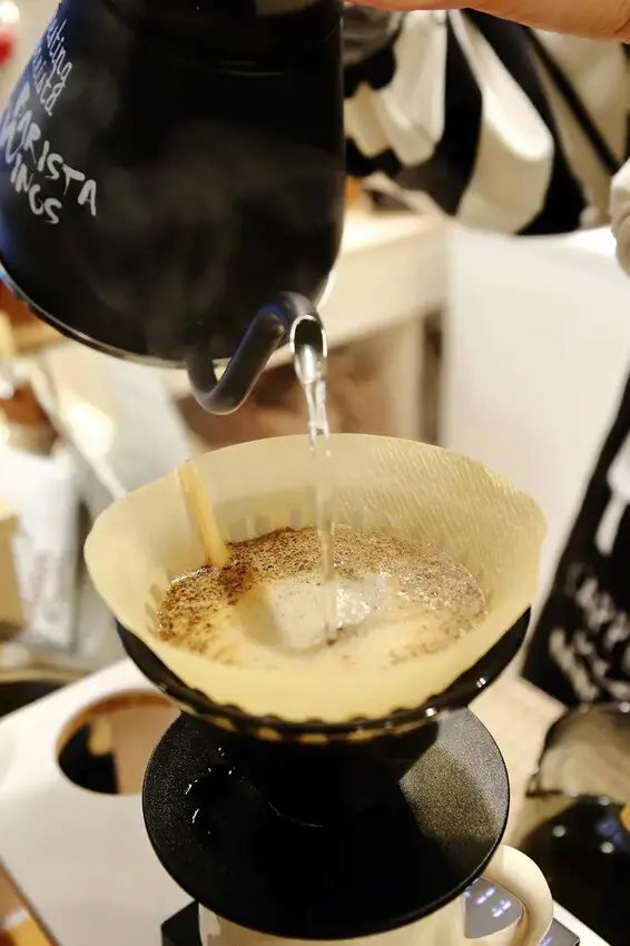 土城新開寵物友善咖啡廳，咖喀咖啡主打手作蛋糕甜點的咖啡廳，千