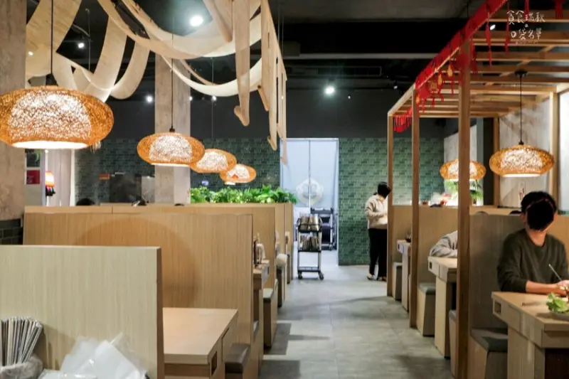 台中北區｜泰式南洋火鍋+鮮蔬鍋料自助吧、泰奶冰淇淋吃到飽，南