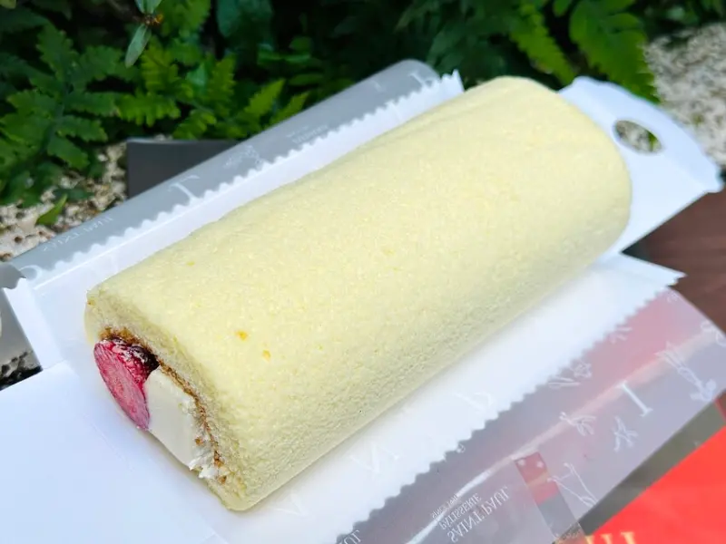 【聖保羅烘焙花園】彌月蛋糕傳遞滿滿幸福，「草莓奶凍捲」、「重