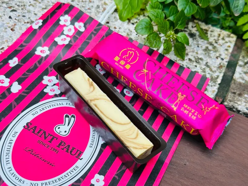 【聖保羅烘焙花園】彌月蛋糕傳遞滿滿幸福，「草莓奶凍捲」、「重