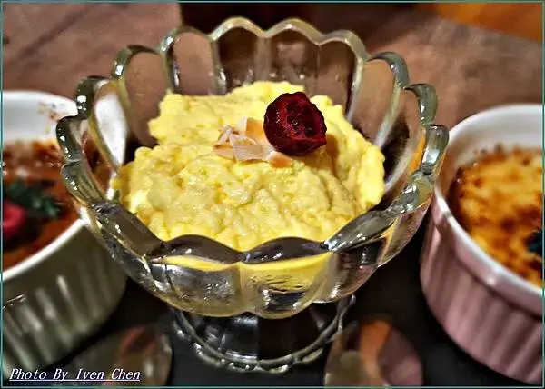 《信義區印度餐廳》精緻異國料理『』 Ivenの窩食在分享