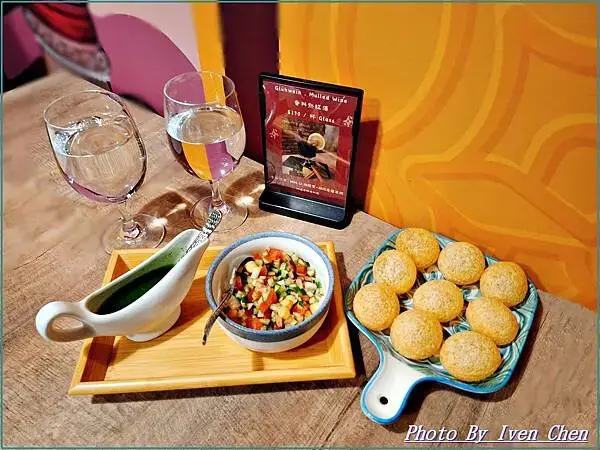 《信義區印度餐廳》高檔精緻異國料理『』 Ivenの窩食在分享