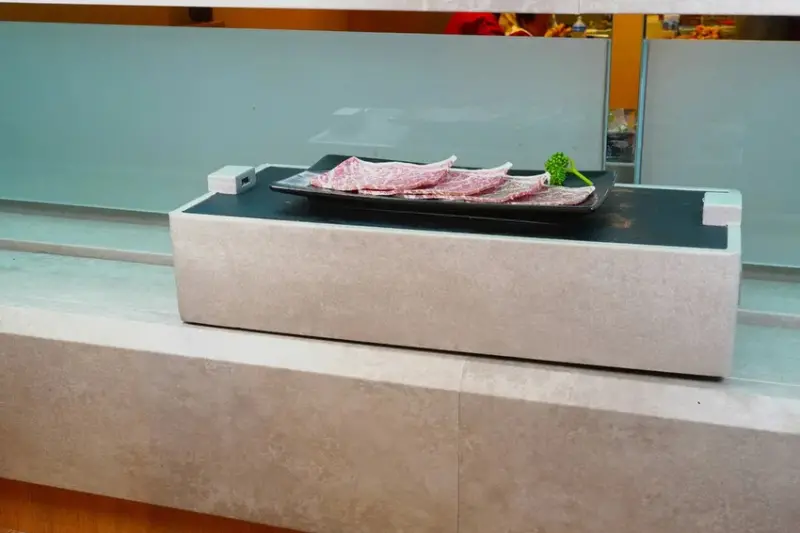 點烤串不用手軟 無限供應的烤串+燒肉 從午餐一路吃到宵夜｜築