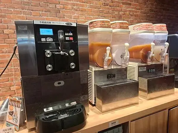 台中lalaport-橫濱牛排-漢堡排必點，自助吧吃到飽