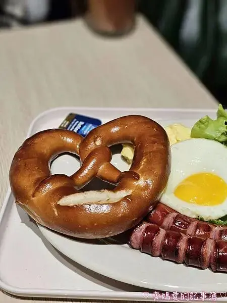 捷運頂溪．蛋室Eggstra Ordinary 早午餐 / 
