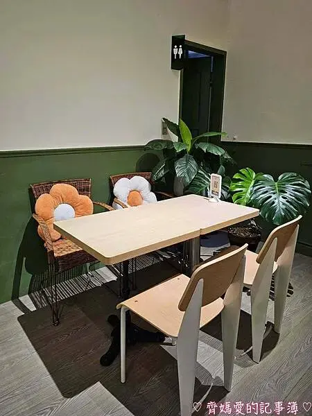 捷運頂溪．蛋室Eggstra Ordinary 早午餐 / 