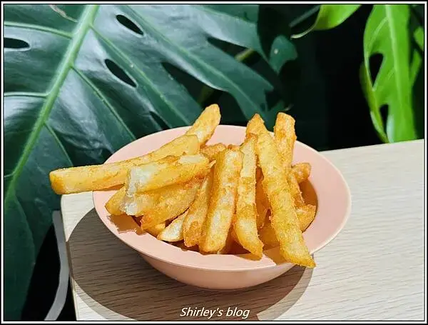 捷運頂溪站 ‧ Eggstra-ordinary 蛋室