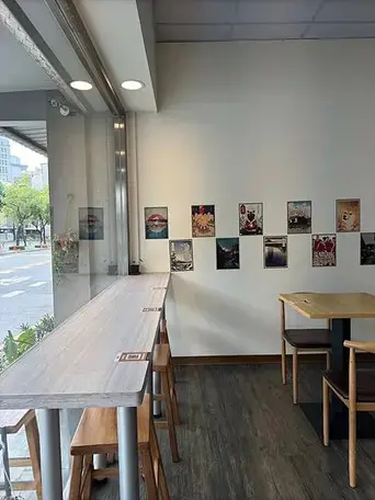 LINE_ALBUM_良_250304_7