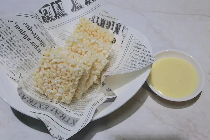 吃。台南市。美食|中西區。「狂一鍋酸菜魚-台南中山店」。。