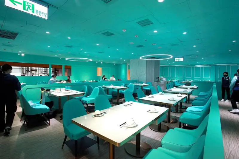 吃。台南市。美食|中西區。「狂一鍋酸菜魚-台南中山店」。。