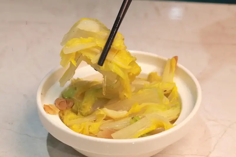 吃。台南市。美食|中西區。「狂一鍋酸菜魚-台南中山店」。。