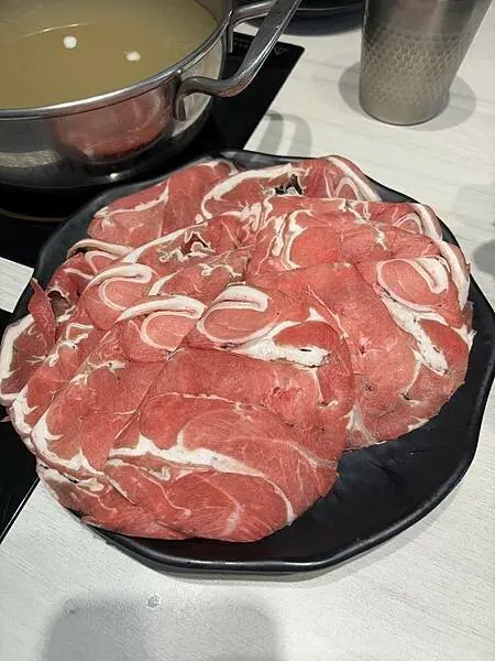 《桃園❤️龍潭》享享鍋物，大概是龍潭最好吃的火鍋店，飲料、冰